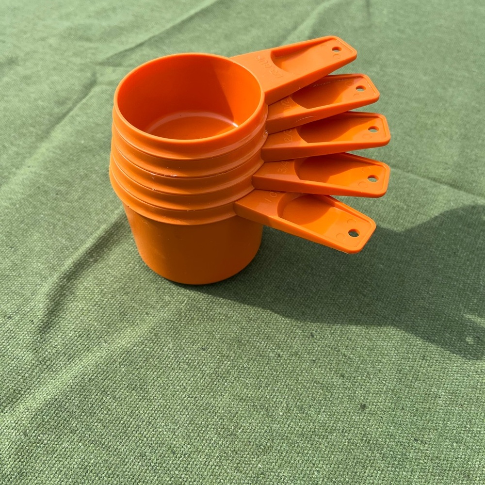Vintage Tupperware Orange Measuring Cups Set